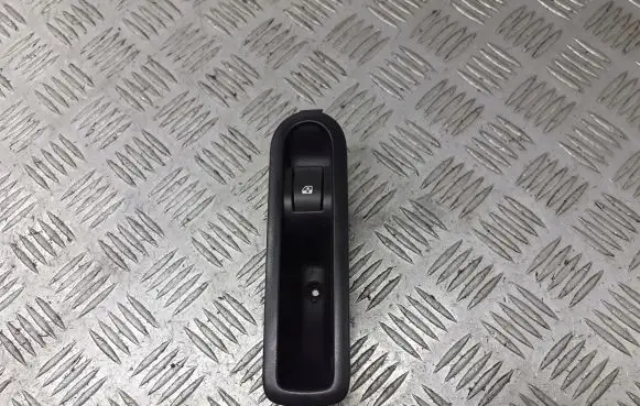 Renault Scenic II - Grand scenic II Quarter vent window switch 158013870