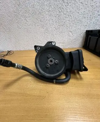 BMW 5 E60 E61 Power steering pump 32417787106 F5158