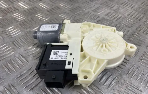 Jeep Renegade Front door window regulator motor 0130822665