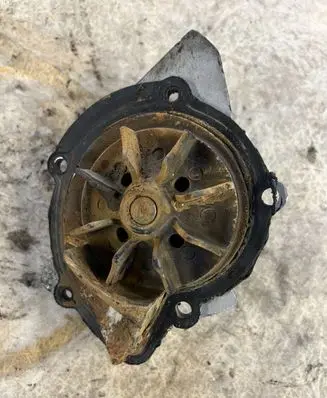 Citroen C5 Water pump