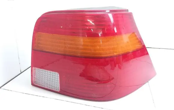 Volkswagen Golf IV Rear/tail lights 1J6945096 89397261