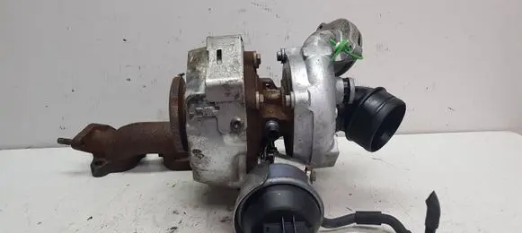 Volkswagen PASSAT B6 Turbo 03L253016F 53039880205