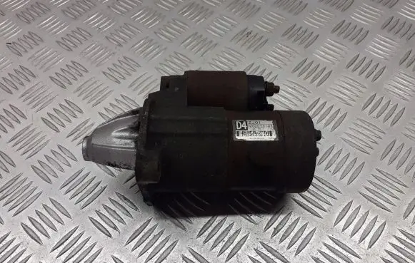Mazda 3 I Starter motor M000T9138