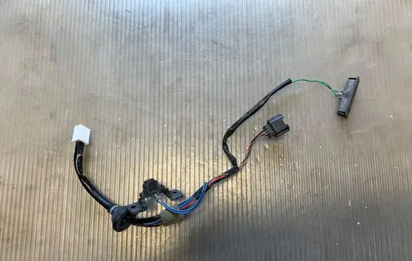 Subaru Outback (BT) Tailgate opening switch 