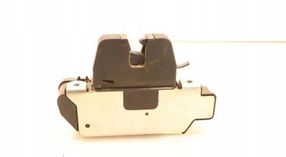 Tailgate/trunk/boot lock/catch/latch