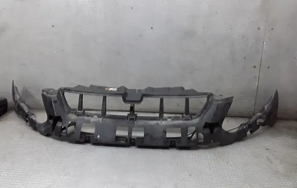 Ford Grand C-MAX Radiator trim 