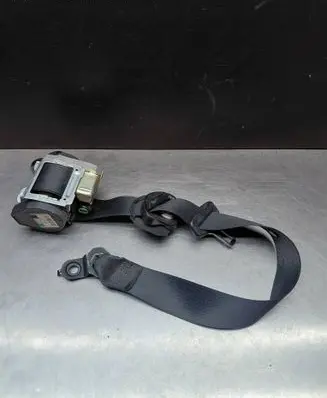 Mercedes-Benz E W211 Front seatbelt 605369000