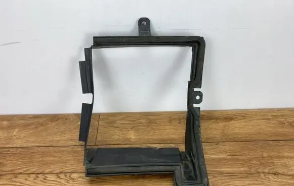 Chevrolet Camaro Radiator trim 84027002
