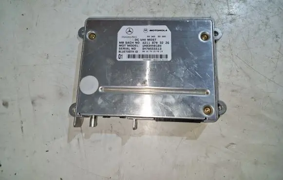 Mercedes-Benz E W212 Bluetooth control unit module A2118703226