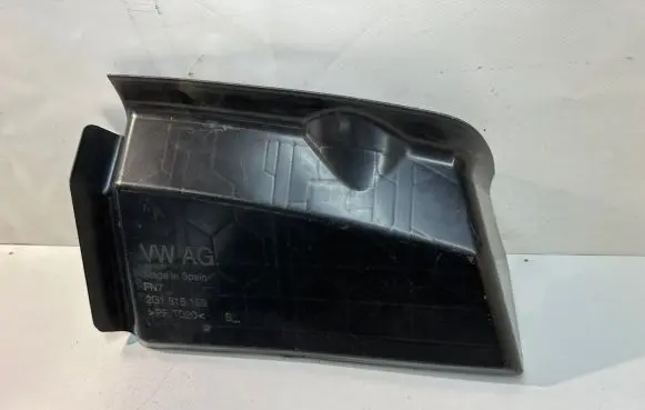 Volkswagen T-Cross Wiper trim 2G1815159