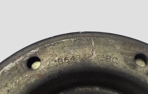 Peugeot 407 Crankshaft pulley 9643354180