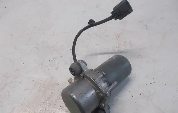 Renault Kangoo II Vacuum pump 146501049R 86422808