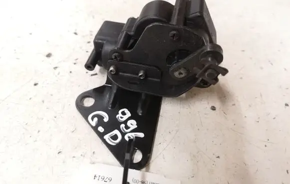 Volkswagen Sharan Vent window/glass motor 7M0847100