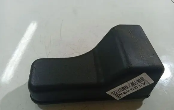 Toyota Corolla Verso AR10 Fuse box cover 