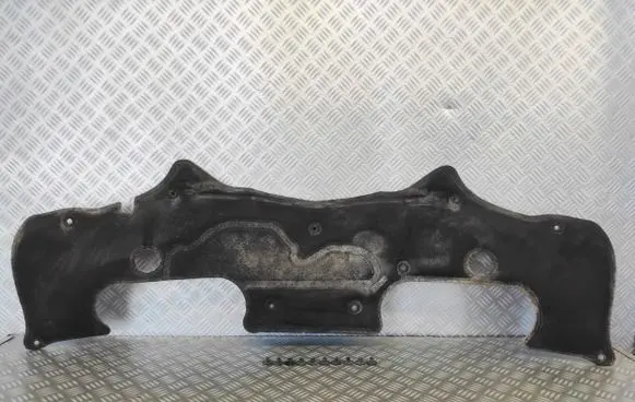 Engine bonnet/hood sound/heat insulation