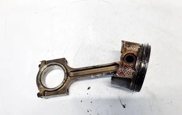 Mazda 6 Piston with connecting rod
