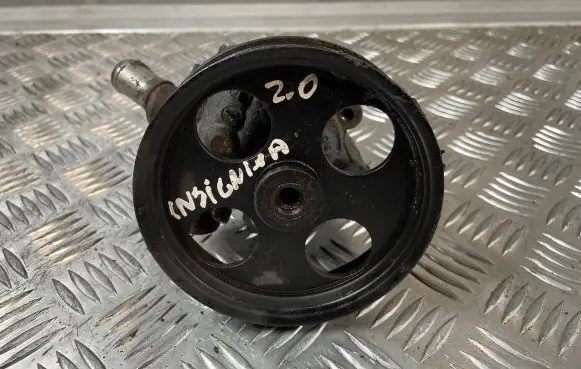 Opel Insignia A Power steering pump 55563329
