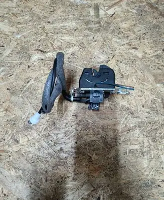 Mercedes-Benz C W204 Seat back rest lock catch A2079200172