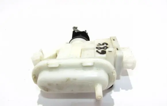 Volkswagen PASSAT B4 Central locking motor 357862153H