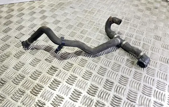 Mercedes-Benz E W212 Engine coolant pipe/hose A2125012784