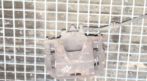Chevrolet Orlando Front brake caliper