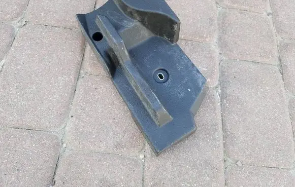 Volkswagen Golf VII Other trunk/boot trim element 5G6858831