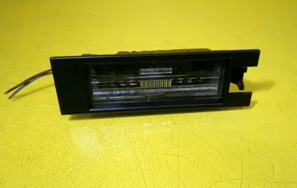 Opel Vectra C Number plate light 13251936