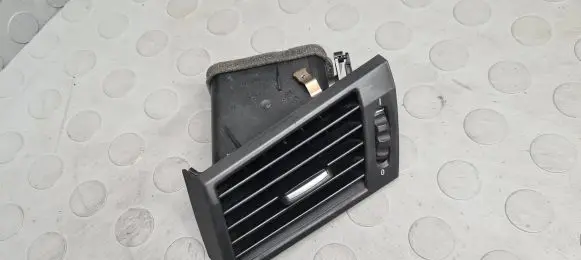 BMW X3 E83 Dashboard side air vent grill/cover trim 3400075