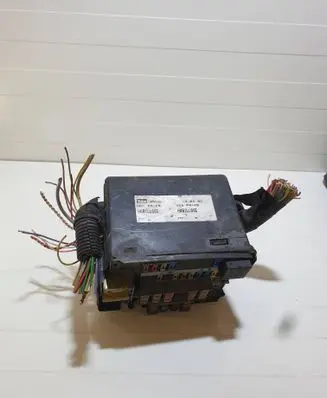 Citroen Xsara Picasso Fuse module 96280244