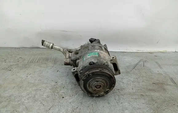 Volkswagen PASSAT B6 Air conditioning (A/C) compressor (pump) 1K0820803G 03633302464