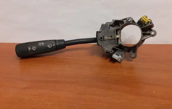 Mercedes-Benz E W210 Indicator stalk A2105450110 7050