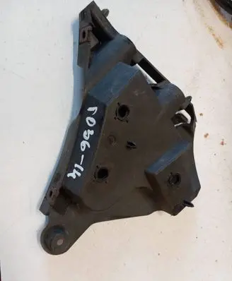 Volvo XC60 Front bumper mounting bracket 30764618
