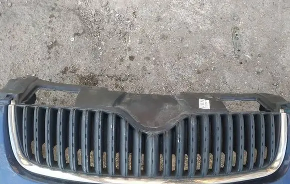 Front grill