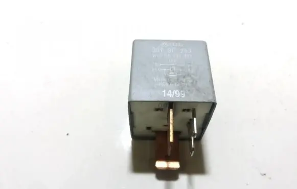 Audi A3 S3 8L Other relay 357911253 wlo50237003
