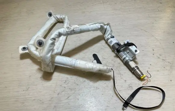 Volvo C30 Side airbag 31271076 610196600G 1T06013100620164
