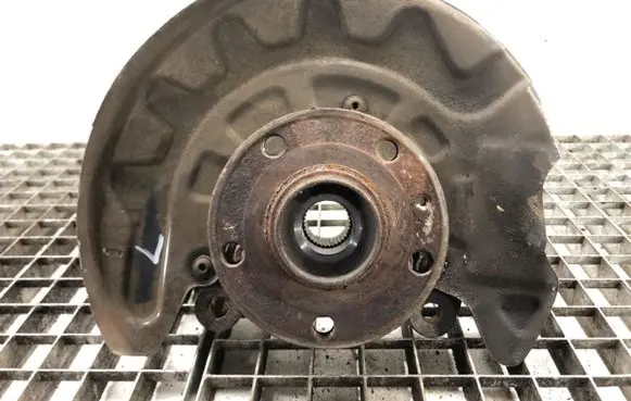 Volkswagen Caddy Front wheel hub spindle knuckle