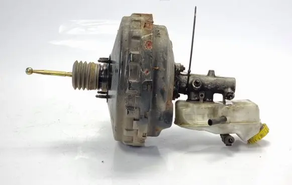 Volkswagen Transporter - Caravelle T5 Master brake cylinder 7H0612101A