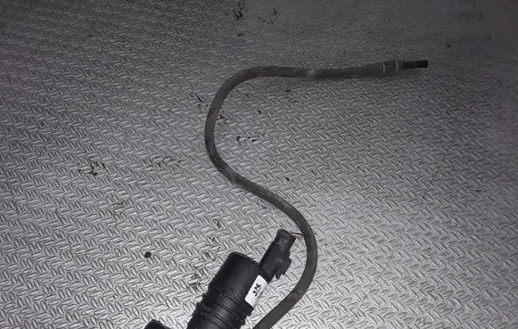Peugeot 407 Windscreen/windshield washer pump 9643447780