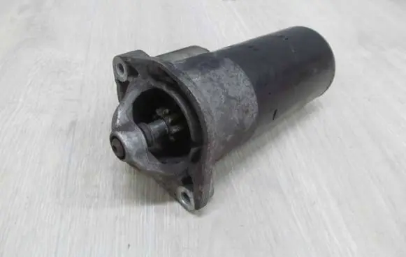 Volvo XC90 Starter motor 30724473 40735