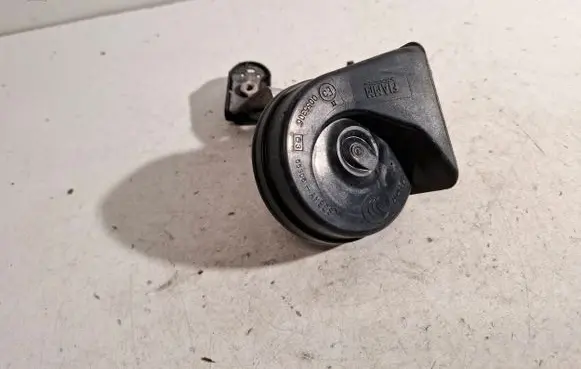 Volvo S60 Horn signal E355306 E30055306