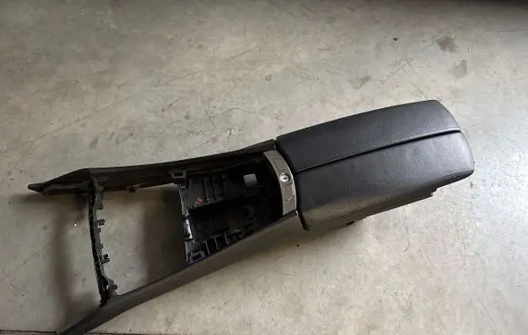 BMW 5 GT F07 Armrest 