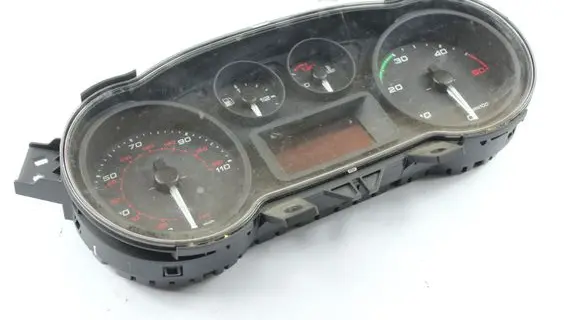 Iveco Daily 6th gen Speedometer (instrument cluster) 5801815718 A2C94283101