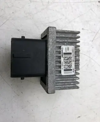 Nissan Qashqai Glow plug pre-heat relay 110678071R