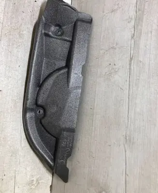 Dashboard lower bottom trim panel