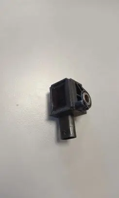 Chrysler Pacifica Airbag deployment crash/impact sensor 53312250 68185746AA