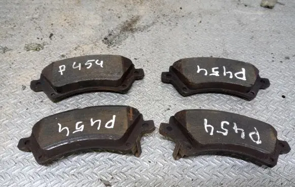 Toyota Corolla E120 E130 Brake pads (front) 