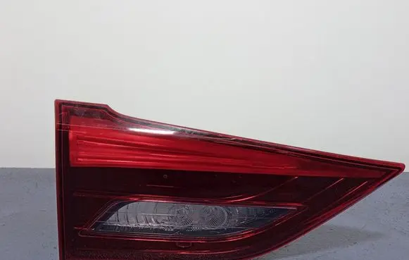 Toyota Avensis T270 Rear/tail lights 8159005160