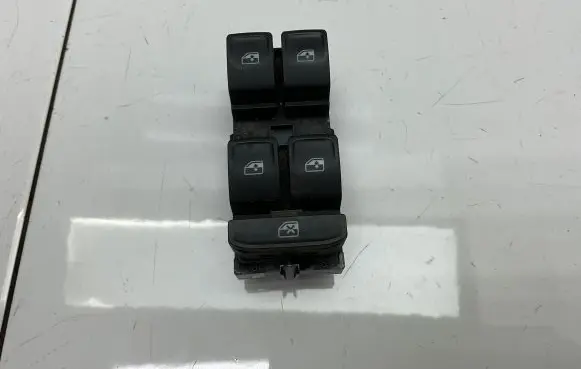 Volkswagen PASSAT B8 Electric window control switch 5G0959857D