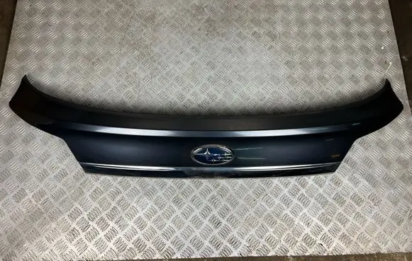 Subaru Outback Tailgate trim 91112AJ050