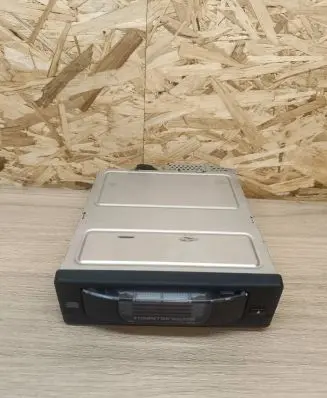 CD/DVD changer